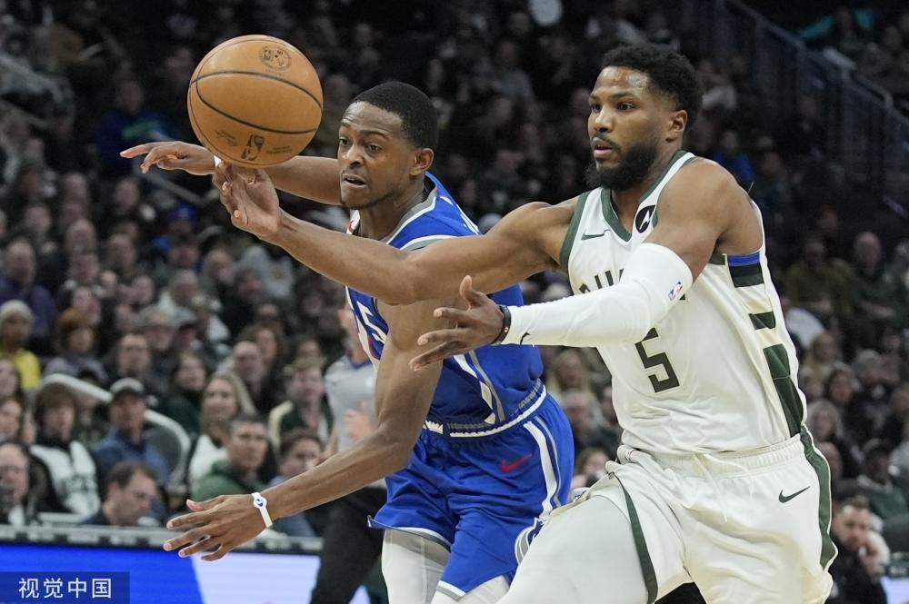 她在赛后坦 她在赛后坦