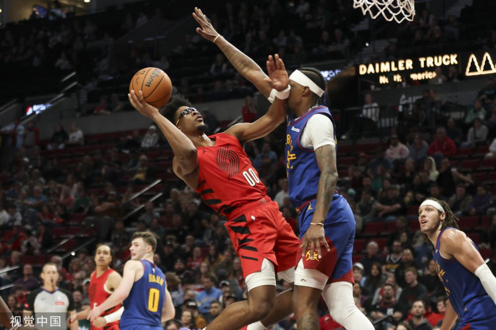 际舞台的背 际舞台的背